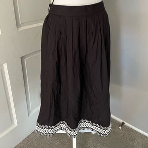 NWT J. Crew Black Ivory Stepped Pull on Midi Skirt Women’s size S